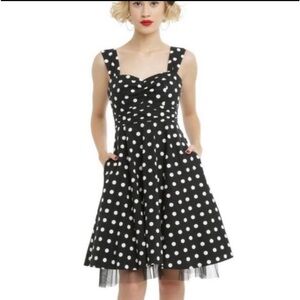 Hot topic Black & White Polka Dot Swing Dress
Size S/M